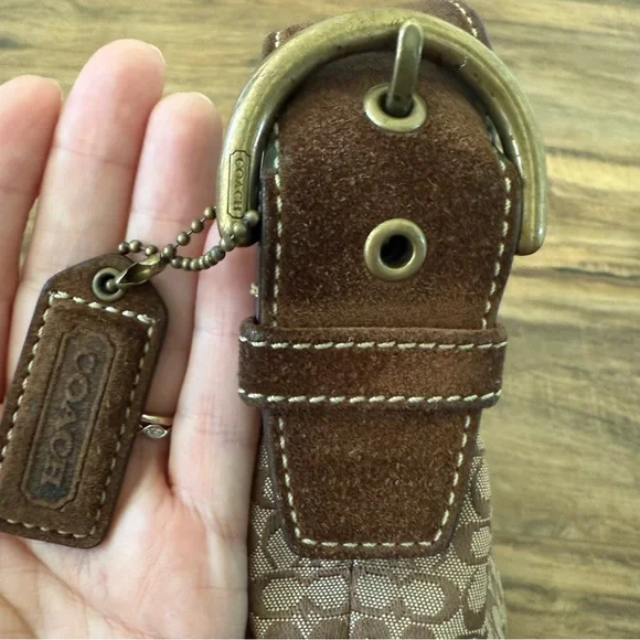 COACH Vintage Y2K Mini Soho Crescent Hobo Shoulder Bag Brown Tan Monogram VGUC - Picture 7 of 17